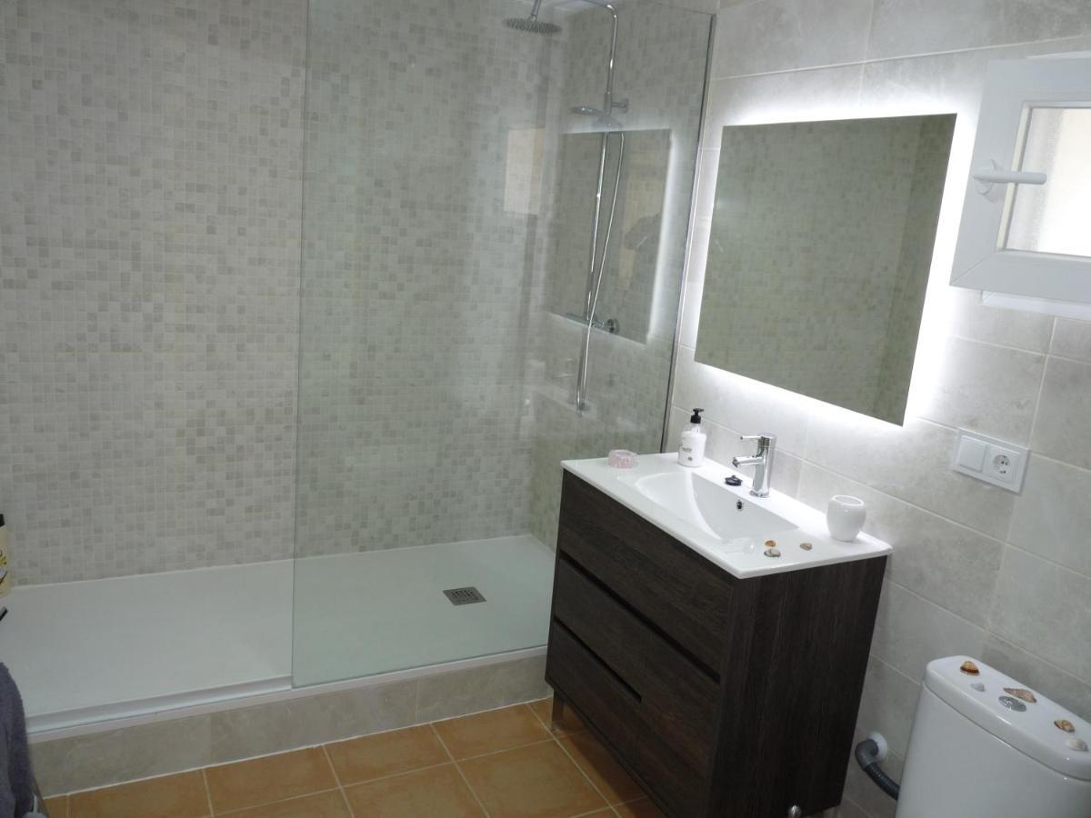 Modern Apartment Near Beach La Mata  Exterior photo